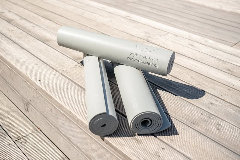 Zapůjčení jógových podložek